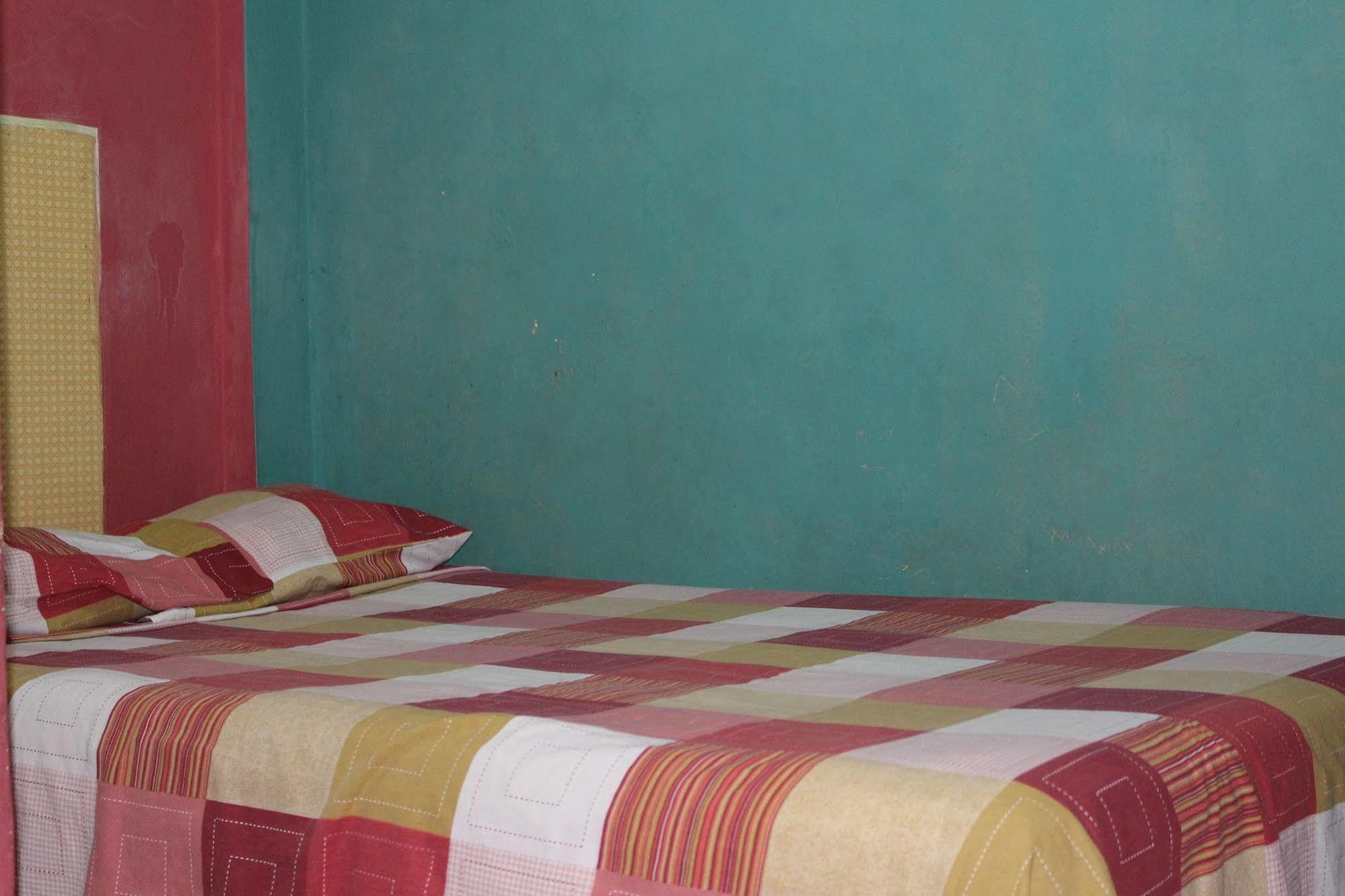 Hotel Pasadena II San Salvador Esterno foto